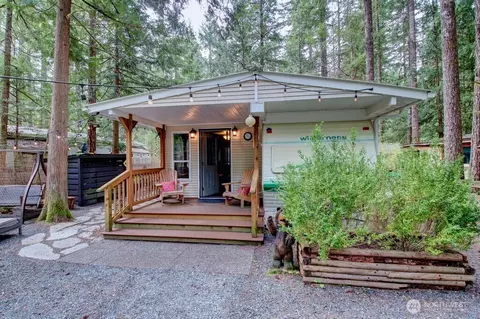 3 2 Wilderness Way, Deming, WA 98244