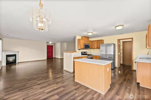 Living - 208 Nelsen St NE, Orting, WA 98360 photo 6 of 8