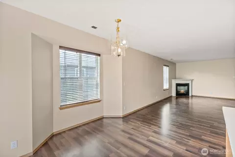 Living - 208 Nelsen St NE, Orting, WA 98360 photo 7 of 8