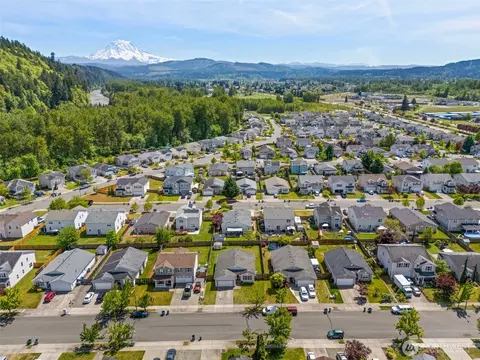 View/Area - 208 Nelsen St NE, Orting, WA 98360 photo 3 of 3