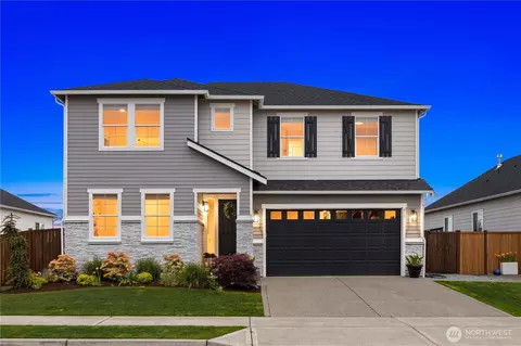 617 S Knowles St, Buckley, WA 98321