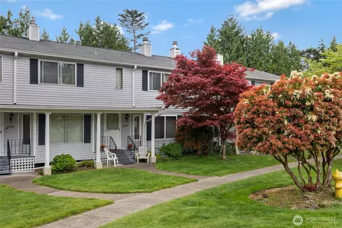 32424 2nd Pl S #113, Federal Way, WA 98003