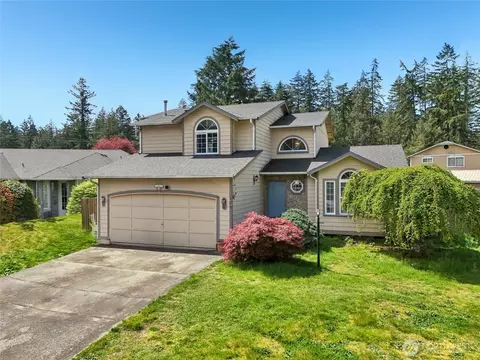 108 207th St E, Spanaway, WA 98387 photo 5