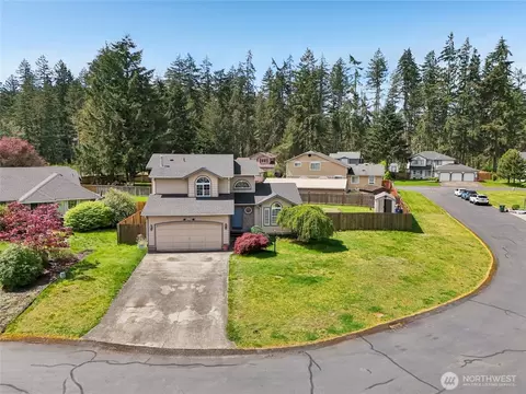 108 207th St E, Spanaway, WA 98387 photo 2