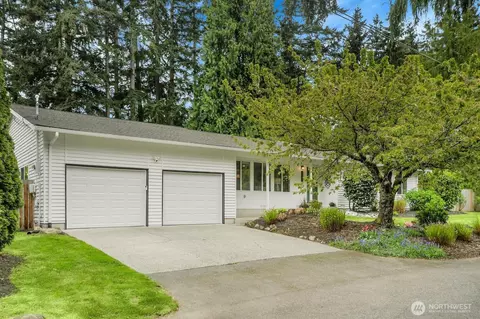 15510 56th Ave W, Edmonds, WA 98026