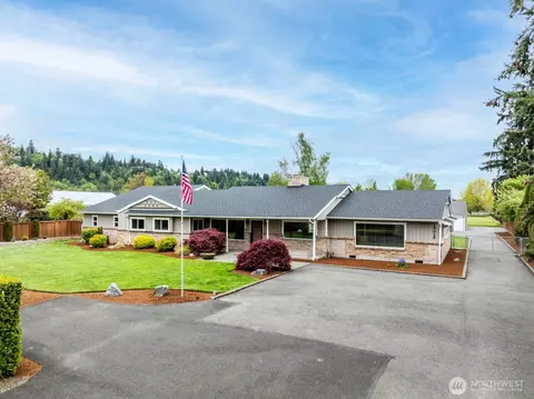 15029 106th St E, Puyallup, WA 98374