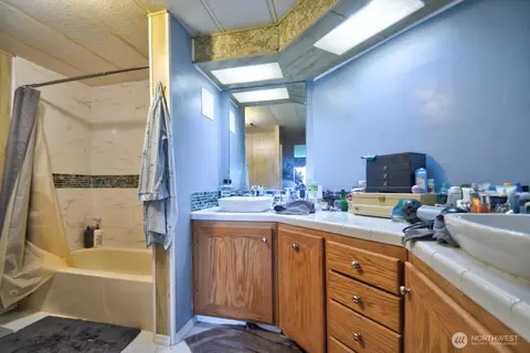 706 Jorgensen Rd, Onalaska, WA 98570 photo 5