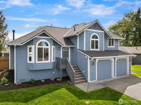 10810 27th St NE, Lake Stevens, WA 98258