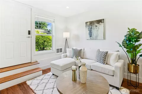 3003 E Pine St, Seattle, WA 98122 photo 20