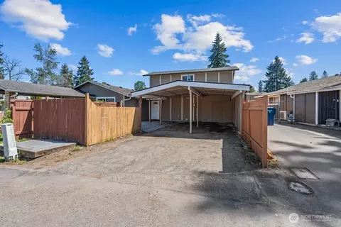 11813 SE 318th Pl, Auburn, WA 98092