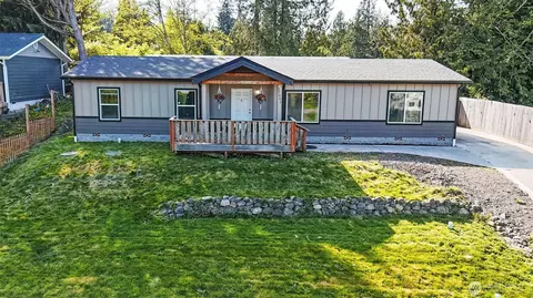 27501 Gamble Bay Rd NE, Kingston, WA 98346