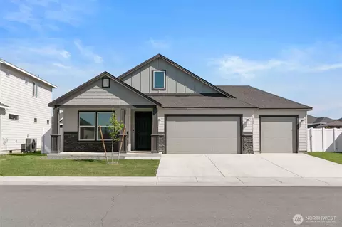 719 I St NE, Quincy, WA 98848