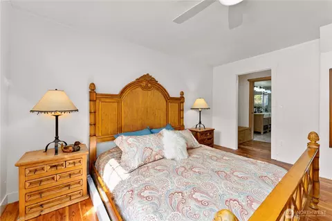 Bedroom - 8 Beulah Rd, Carlton, WA 98814 photo 1 of 3