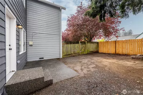 6916 Rainier Dr #B, Everett, WA 98203 photo 31