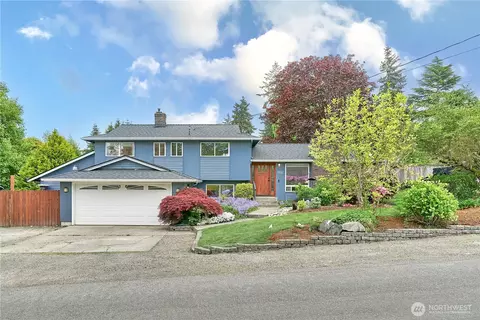 15722 62nd Pl NE, Kenmore, WA 98028