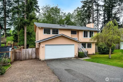 6662 Cortez Pl NW, Bremerton, WA 98311
