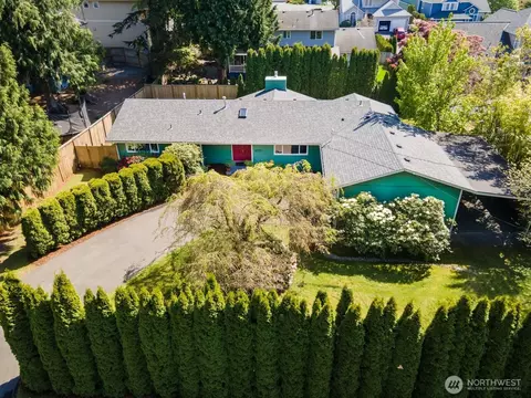 8015 NE 126th Pl, Kirkland, WA 98034