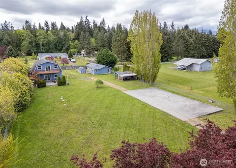 136 Leisure Ln, Port Angeles, WA 98362