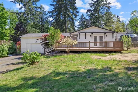 2311 SW 344th St, Federal Way, WA 98023