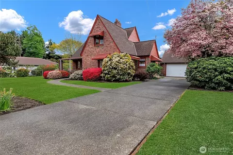 6311 119th Ave E, Puyallup, WA 98372