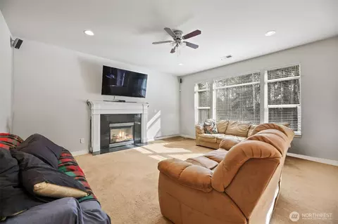 15707 36th Dr SE, Bothell, WA 98012 photo 5