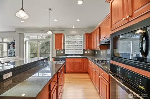 15707 36th Dr SE, Bothell, WA 98012 photo 10