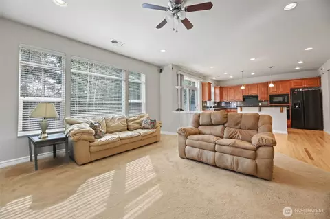 15707 36th Dr SE, Bothell, WA 98012 photo 4