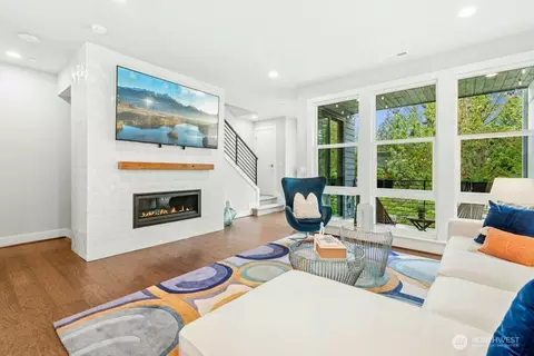 9620 Main St #B, Bothell, WA 98011 photo 2