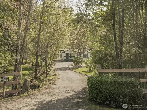 32609 SE 48th St, Fall City, WA 98024