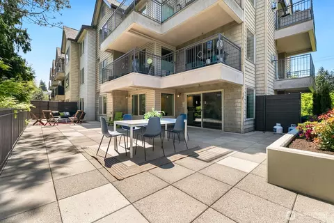 3121 W Government Way #204, Seattle, WA 98199