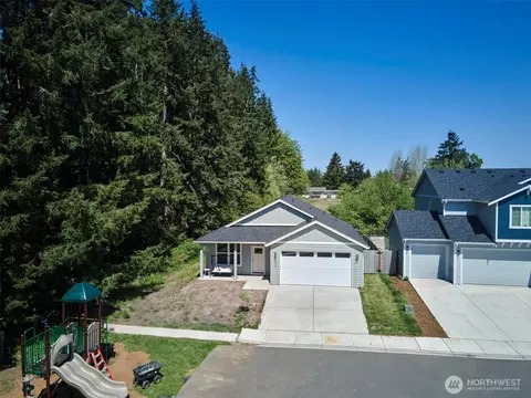 1021 Peach Rd, Winlock, WA 98596