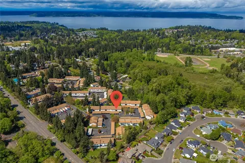 1726 SW 318th Pl #40D, Federal Way, WA 98023
