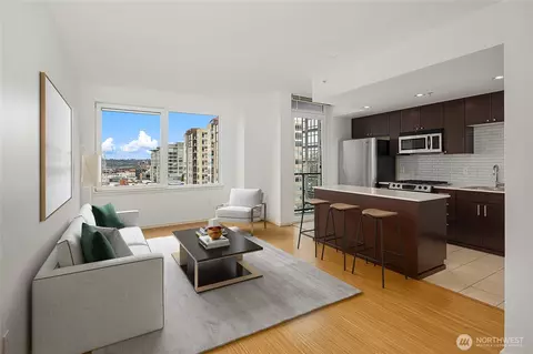 76 Cedar St #1203, Seattle, WA 98121