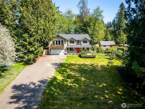 34086 Bridge View Dr NE, Kingston, WA 98346