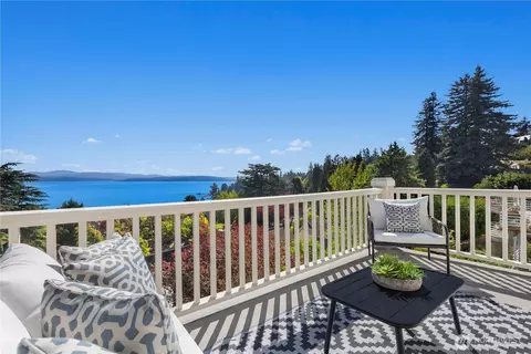 640 Hillside Dr E, Seattle, WA 98112 photo 8