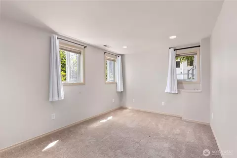 640 Hillside Dr E, Seattle, WA 98112 photo 36