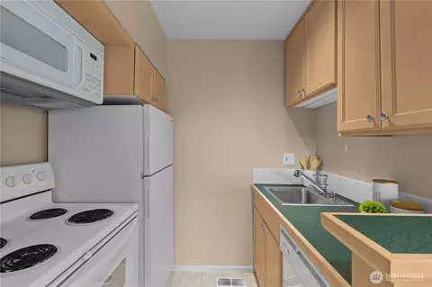 640 Hillside Dr E, Seattle, WA 98112 photo 33
