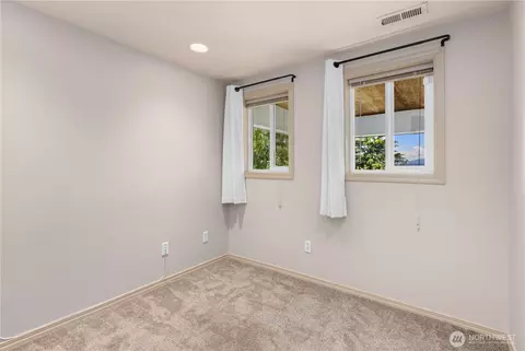 640 Hillside Dr E, Seattle, WA 98112 photo 37