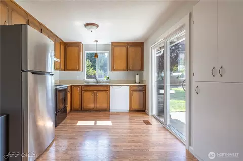 Kitchen - 4120 227th Street Ct E, Spanaway, WA 98387 photo 1 of 2