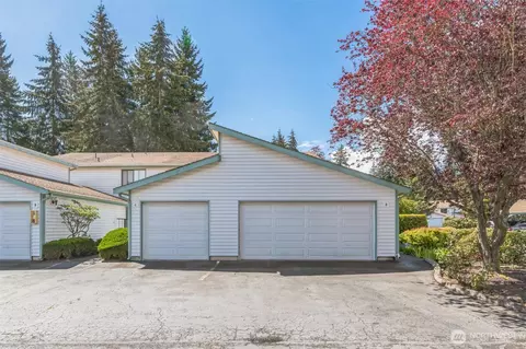 1733 SW 318th Pl #51D, Federal Way, WA 98023