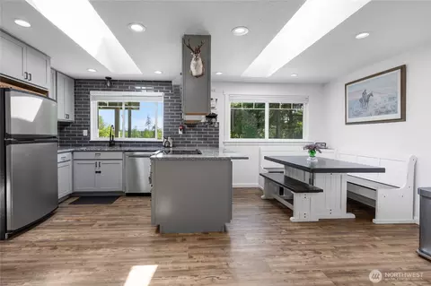 Kitchen - 8 304th Ave S, Roy, WA 98580 photo 3 of 3