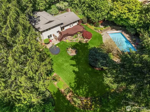 19423 NE 165th St, Woodinville, WA 98077