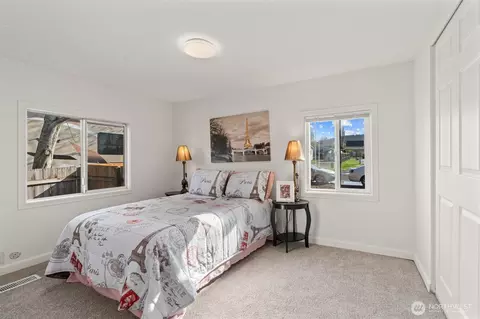 204 Cedar Ln, Pacific, WA 98047 photo 24