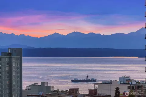 1920 4th Ave #1412, Seattle, WA 98101