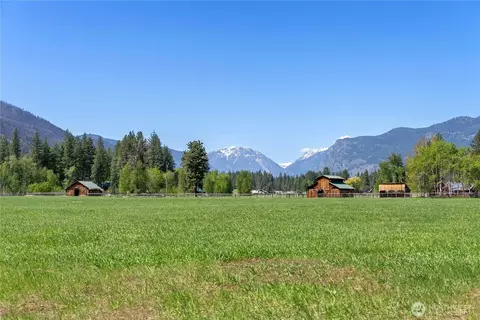 18316 Highway 20, Winthrop, WA 98862