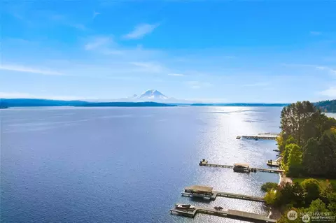 1620 43rd E #12C, Seattle, WA 98112