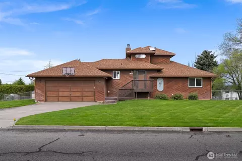11307 E 11th Ave, Spokane Valley, WA 99206