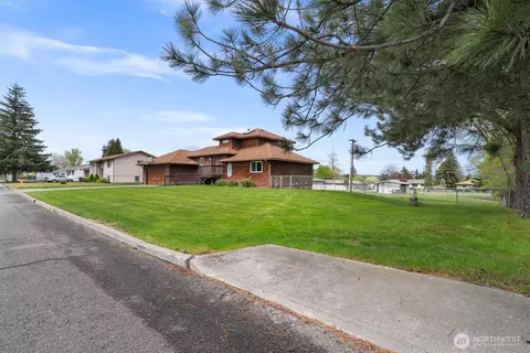 11307 E 11th Ave, Spokane Valley, WA 99206 photo 34