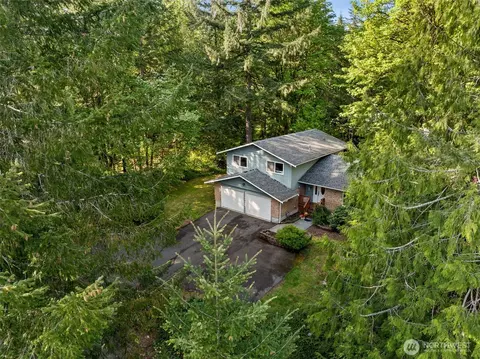 6706 Alpine Dr SW, Olympia, WA 98512