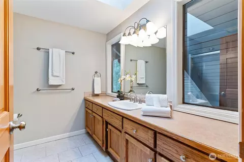 Bath - 14415 26th Dr SE, Mill Creek, WA 98012 photo 5 of 5
